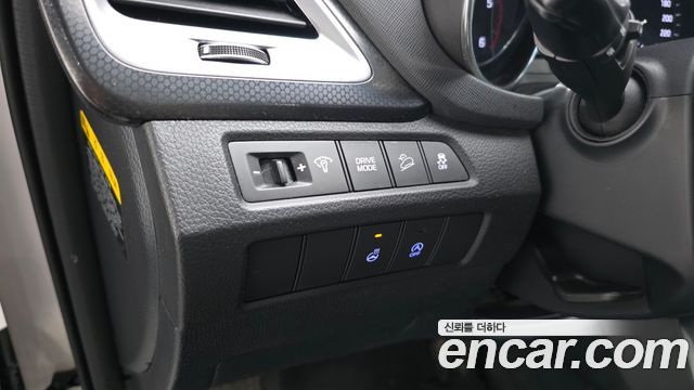 Hyundai Santafe 2016 — photo 14