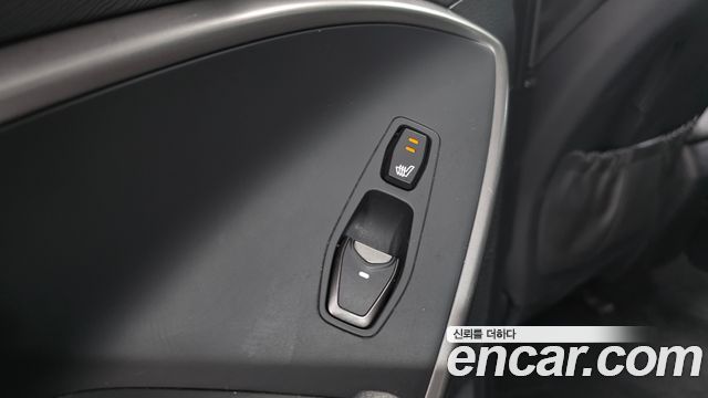 Hyundai Santafe 2016 — photo 19