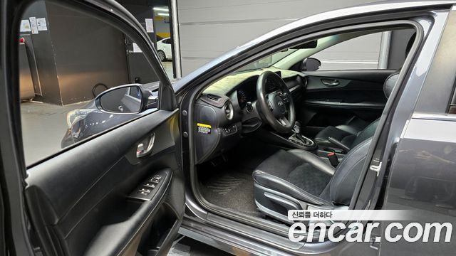 Kia K3 2019 — photo 11