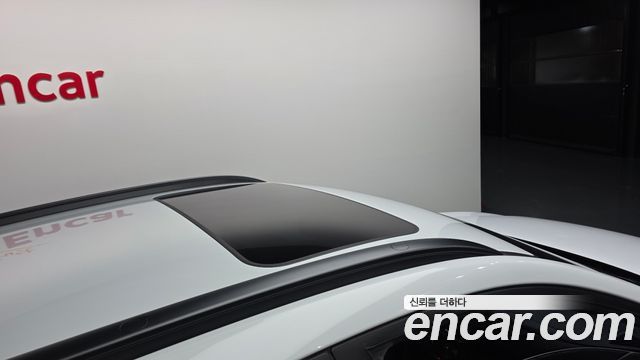 Hyundai Kona 2018 — photo 17