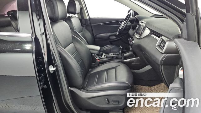 Kia Sorento 2015 — photo 11