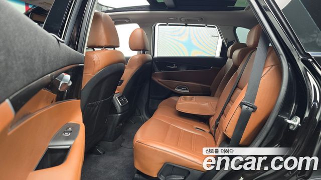 Kia Sorento 2019 — photo 12