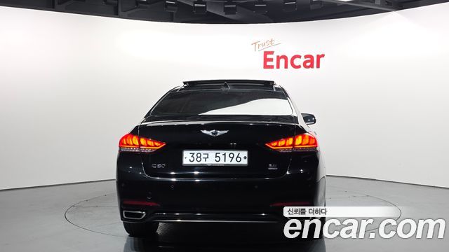Genesis G80 2017 — photo 4