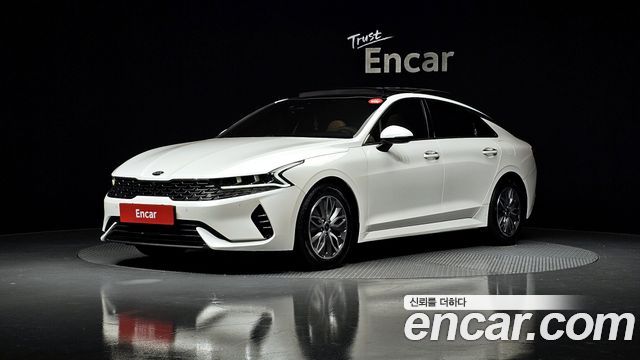Kia K5 2021 — photo 1