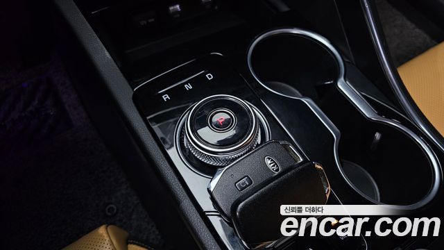 Kia K5 2021 — photo 9
