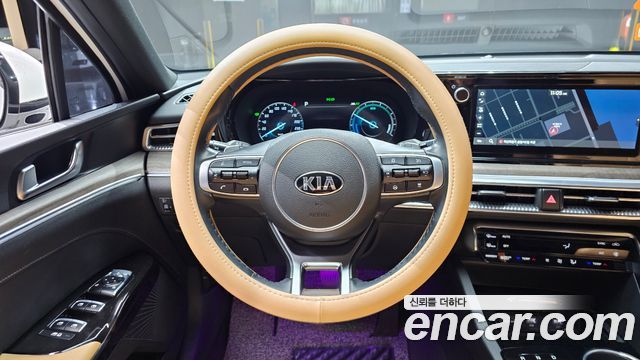 Kia K5 2021 — photo 13