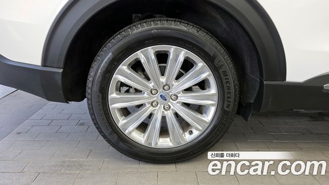 Ford Explorer 2021 — photo 5
