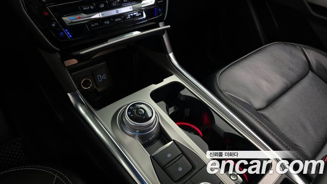 Ford Explorer 2021 — photo 9