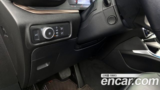 Ford Explorer 2021 — photo 18