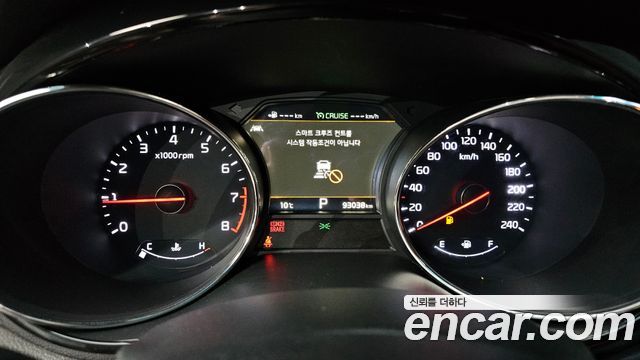 Kia Canival 2019 — photo 8