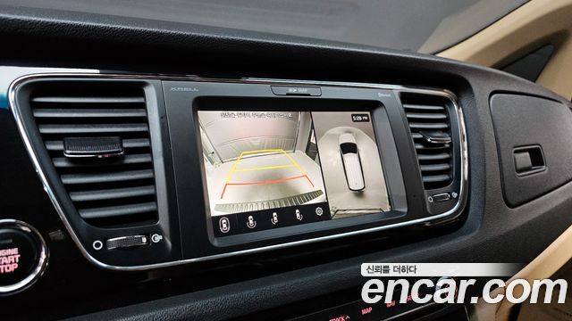 Kia Canival 2019 — photo 15