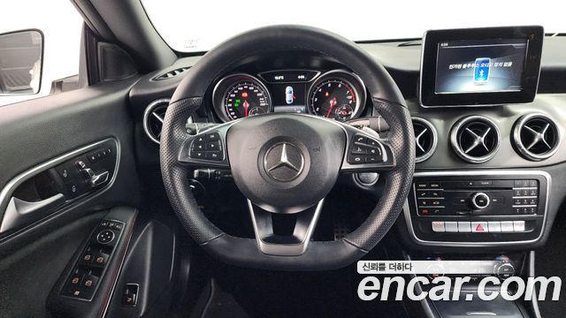 Mercedes-Benz CLA-Class 2019 — photo 13