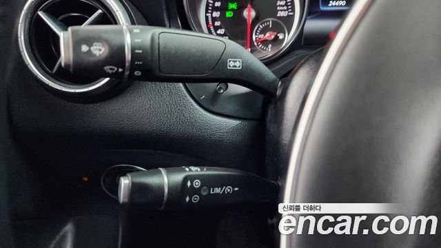Mercedes-Benz CLA-Class 2019 — photo 19