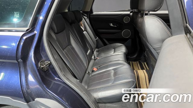 Land Rover Range Rover Evoque 2017 — photo 12