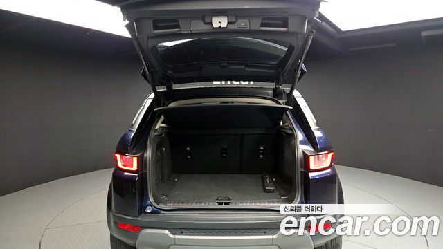 Land Rover Range Rover Evoque 2017 — photo 20