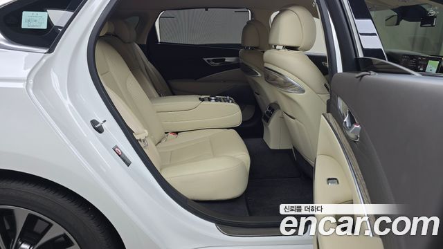Kia K9 2022 — photo 12
