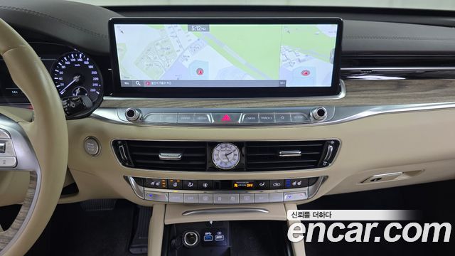 Kia K9 2022 — photo 15
