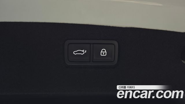 Kia K9 2022 — photo 20