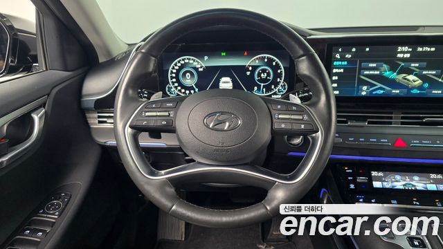 Hyundai Grandeur 2022 — photo 13