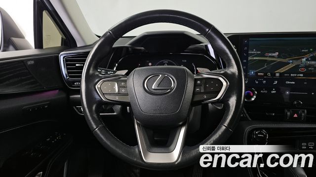 Lexus NX 2024 — photo 13