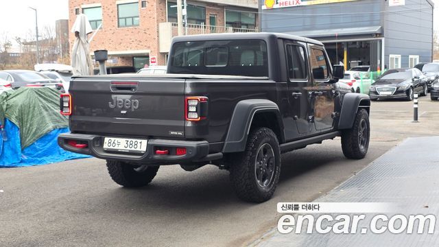 Jeep Gladiator 2021 — photo 2