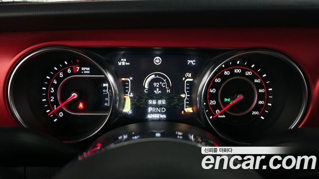 Jeep Gladiator 2021 — photo 8