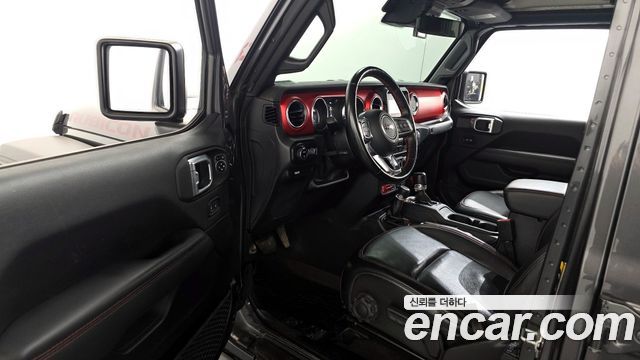 Jeep Gladiator 2021 — photo 11