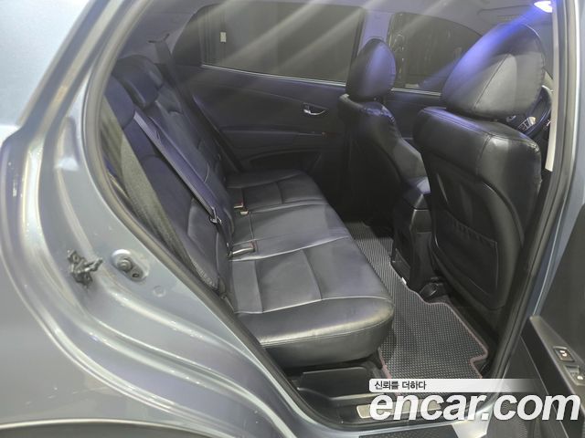 KG Mobility KORANDO 2013 — photo 15