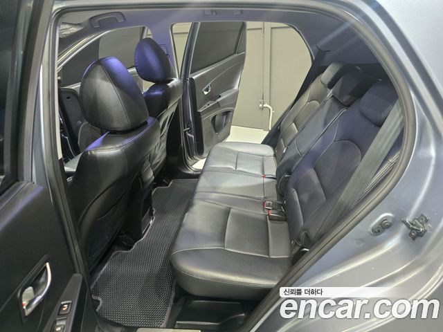 KG Mobility KORANDO 2013 — photo 16