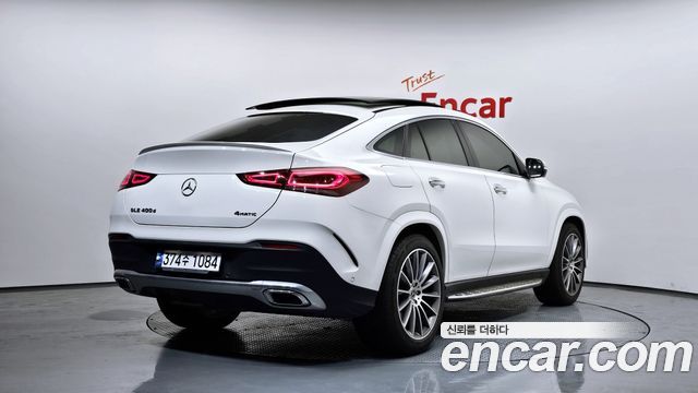 Mercedes-Benz GLE-Class 2023 — photo 2
