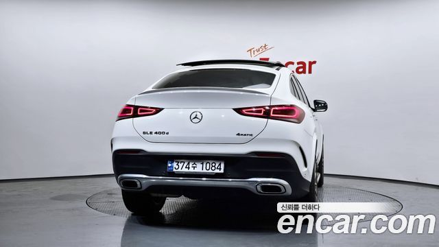 Mercedes-Benz GLE-Class 2023 — photo 4