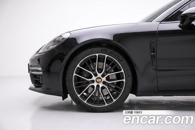 Porsche Panamera 2023 — photo 10