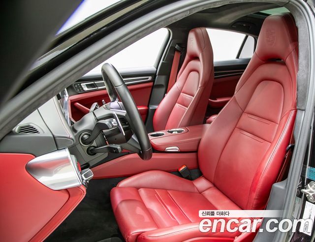 Porsche Panamera 2023 — photo 12