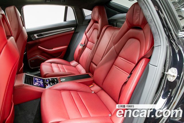 Porsche Panamera 2023 — photo 13
