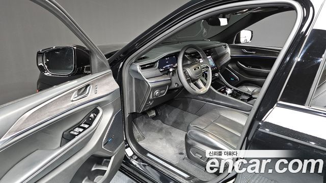Jeep Cherokee 2023 — photo 10
