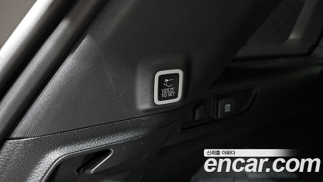 Jeep Cherokee 2023 — photo 20