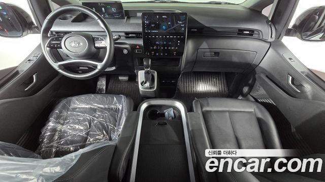 Hyundai Staria 2024 — photo 7