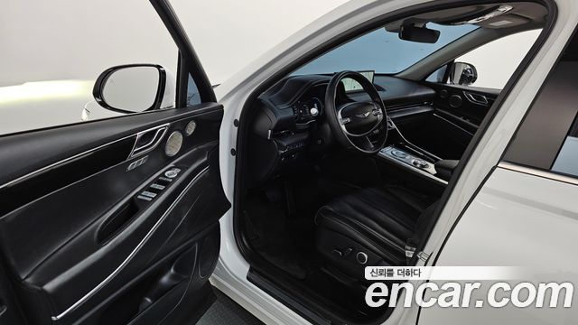 Genesis GV80 2022 — photo 9