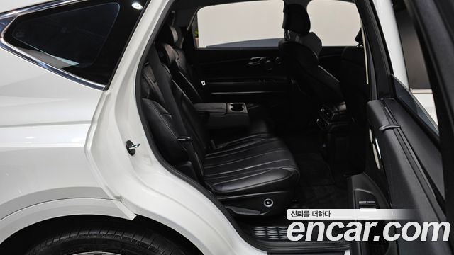 Genesis GV80 2022 — photo 11