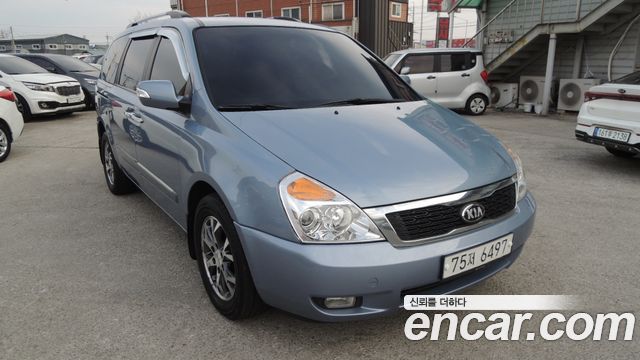 Kia Canival 2013 — photo 3
