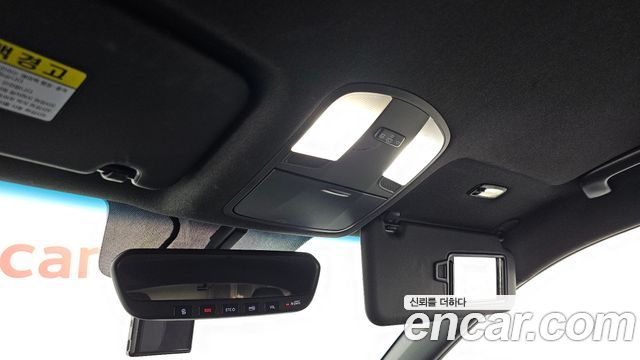 Hyundai Veloster 2018 — photo 19