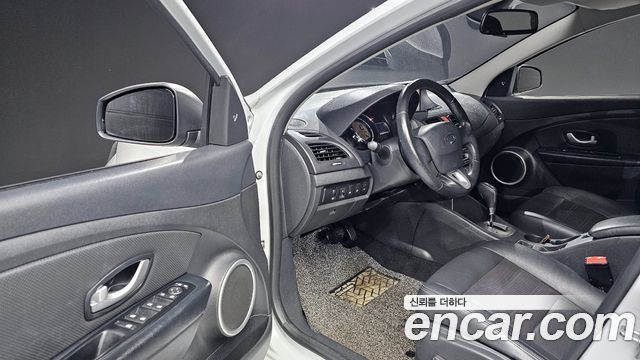Renault Korea SM3 2018 — photo 10