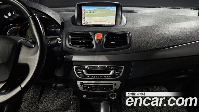Renault Korea SM3 2018 — photo 16