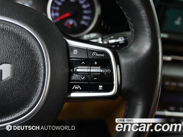 Kia Canival 2022 — photo 6