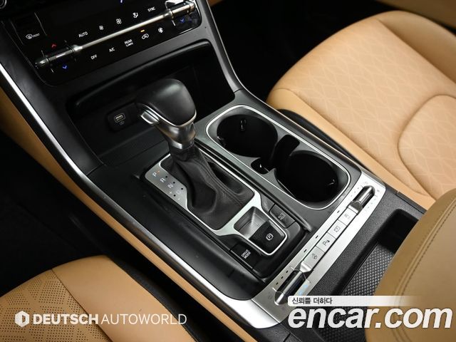 Kia Canival 2022 — photo 12