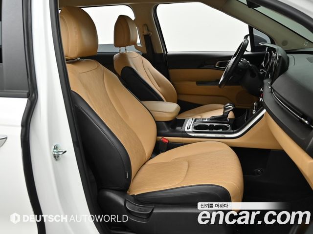 Kia Canival 2022 — photo 15