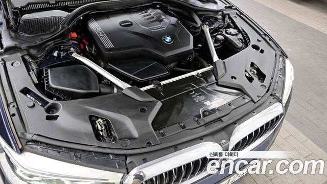 BMW 5-Series 2020 — photo 6