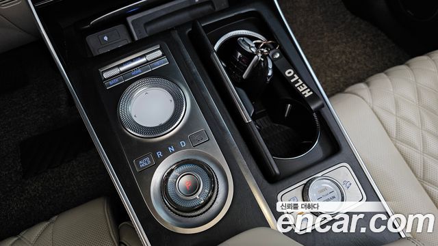 Genesis GV80 2020 — photo 9
