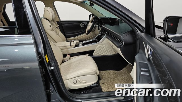 Genesis GV80 2020 — photo 11