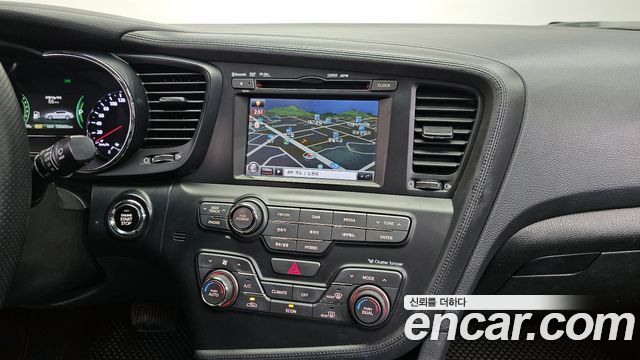 Kia K5 2013 — photo 15